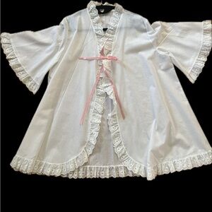 Vtg 70s Sears eyelet embroidery Angel sleeves cotton poly cover up/ jacket sz sm